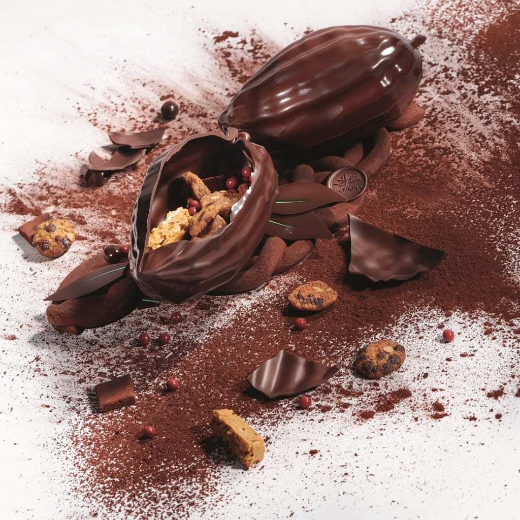 Cocoa made of chocolate